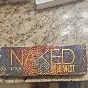 Urban Decay Gold and Brown Eyeshadow Palette